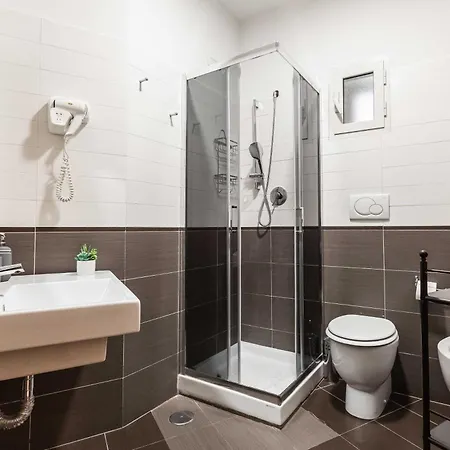 Renovated 2-bdr Flat Statuto - Zen 51 * Roma